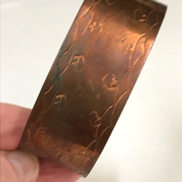 VTG Copper Cuff - Picture 2 of 7